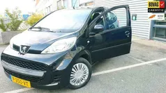 Zwart Gebruikt 2009 Peugeot 107 Hatchback | € 2.999 (Eerlijke prijs)