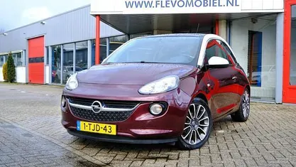 Occasion Opel Adam Glam 87 PK (63 kW) 2014 Rood (metallic) Hatchback