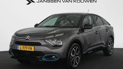 Grijs Occasion 2021 Citroën e-C4 Shine SUV | € 16.885 (Eerlijke prijs)