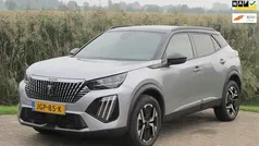 Grijs Gebruikt 2024 Peugeot 2008 GT SUV | € 24.950 (Eerlijke prijs)