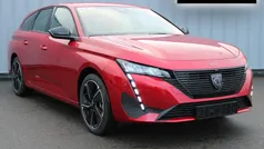 Rood Nieuw 2024 Peugeot e-308 Style Hatchback | € 35.944 (Eerlijke prijs)