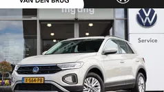 Gebruikt 2024 VW T-Roc Business SUV | € 29.445 (Eerlijke prijs)