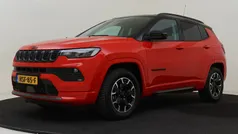 Gebruikt 2022 Jeep Compass SUV | € 29.925 (Eerlijke prijs)