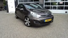 Gebruikt 2013 Kia Rio Hatchback | € 6.250 (Eerlijke prijs)
