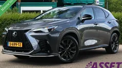 Grijs Gebruikt 2023 Lexus NX450h+ Sport Line SUV | € 59.995 (Eerlijke prijs)