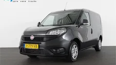 Zwart Gebruikt 2019 Fiat Doblò MPV | € 6.950 (Eerlijke prijs)