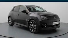 Noir etoile (zwart metallic) Gebruikt 2024 Renault R5 Iconic Hatchback | € 31.490 (Eerlijke prijs)