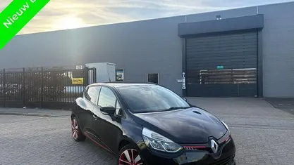 Gebruikt 2013 Renault Clio IV Dynamique Hatchback | € 4.499 (Eerlijke prijs)