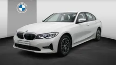 Wit Gebruikt 2021 BMW 318 Sedan | € 27.900 (Super prijs)