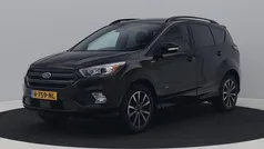 Gebruikt 2017 Ford Kuga ST-Line SUV | € 17.400 (Eerlijke prijs)
