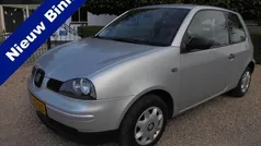 Zilver, metallic lak Gebruikt 2001 Seat Arosa Stella Hatchback | € 1.199 (Eerlijke prijs)