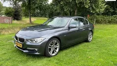 Grijs Gebruikt 2013 BMW 320 Efficient Dynamics Sedan | € 10.295 (Eerlijke prijs)