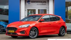 Gebruikt 2020 Ford Focus ST-Line Hatchback | € 19.895 (Eerlijke prijs)
