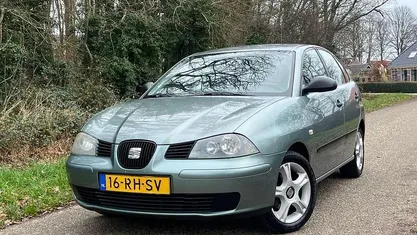 Groen Occasion 2005 Seat Ibiza Reference Hatchback | € 1.450 (Eerlijke prijs)