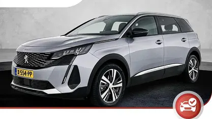 Grijs Gebruikt 2024 Peugeot 5008 Allure MPV | € 31.500 (Goede deal)