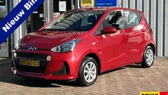 Rood Gebruikt 2018 Hyundai i10 Comfort Hatchback | € 9.450 (Eerlijke prijs)
