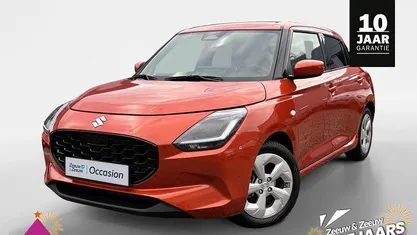 Flame pearl orange Gebruikt 2024 Suzuki Swift Hatchback | € 19.940 (Eerlijke prijs)