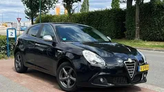 Gebruikt 2011 Alfa Romeo Giulietta Progression Hatchback | € 5.850 (Eerlijke prijs)