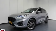 Grijs Gebruikt 2022 Ford Kuga ST-Line SUV | € 30.240 (Eerlijke prijs)