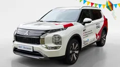 Gebruikt 2025 Mitsubishi Outlander P-HEV Edition SUV | € 52.435 (Eerlijke prijs)