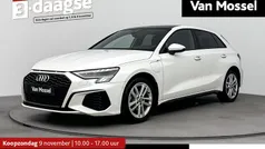 Wit Gebruikt 2022 Audi A3 Sportback e-tron Competition Sedan | € 31.900 (Super prijs)