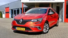 Rood Gebruikt 2017 Renault Mégane GT Line GT-Line Stationwagen | € 9.950 (Eerlijke prijs)