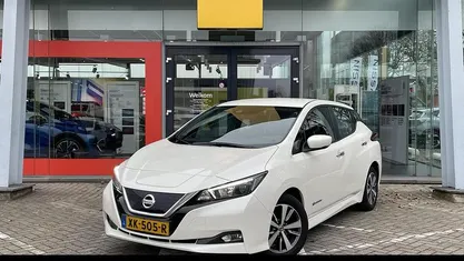 Occasion Nissan Leaf N-Connecta 110 kW (150 PK) 2019 Wit Hatchback