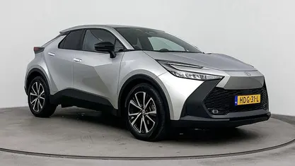 Occasion 2025 Toyota C-HR SUV | € 33.999 (Eerlijke prijs)