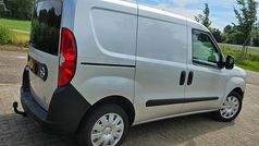 Grijs Gebruikt 2014 Opel Combo MPV | € 8.595 (Goede deal)