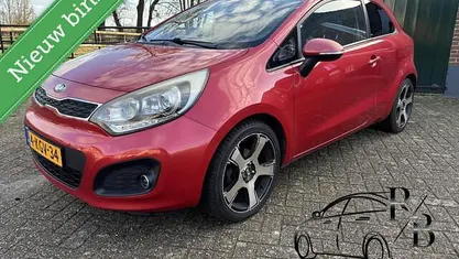 Occasion 2013 Kia Rio Plus Hatchback | € 3.899 (Eerlijke prijs)