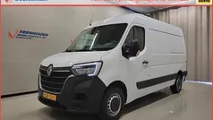 Wit Gebruikt 2022 Renault Master Van | € 18.250 (Goede deal)