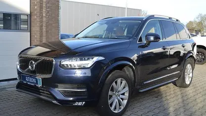 Occasion Volvo XC90 Momentum 320 PK (235 kW) 2015 Blauw (metallic) SUV