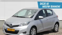 Grijs Gebruikt 2013 Toyota Yaris Hatchback | € 9.790 (Eerlijke prijs)