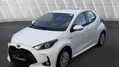 Gebruikt 2021 Toyota Yaris Hybrid Comfort Hatchback | € 17.500 (Eerlijke prijs)