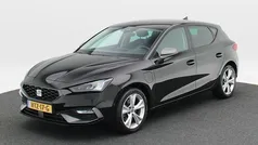 Zwart Gebruikt 2022 Seat Leon Business Hatchback | € 24.850 (Eerlijke prijs)