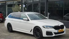 Wit Gebruikt 2021 BMW 530 Executive Stationwagen | € 40.900 (Super prijs)