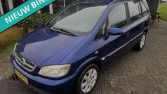 Blauw Gebruikt 2005 Opel Zafira MPV | € 1.950 (Eerlijke prijs)