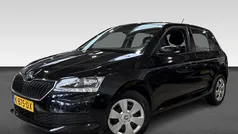Zwart Gebruikt 2020 Skoda Fabia Active Hatchback | € 12.930 (Goede deal)