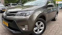 Bruin Gebruikt 2013 Toyota RAV4 Executive SUV | € 18.750 (Goede deal)