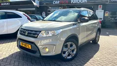 Gebruikt 2018 Suzuki Vitara Exclusive SUV | € 17.900 (Eerlijke prijs)