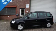Zwart Gebruikt 2006 VW Touran MPV | € 1.799 (Goede deal)
