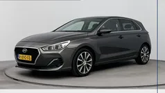 Bruin Gebruikt 2019 Hyundai i30 Comfort Hatchback | € 17.900 (Eerlijke prijs)