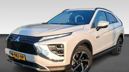 Occasion Mitsubishi Eclipse Cross Intense+ 188 PK (138 kW) 2022 SUV