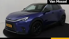 Blauw Nieuw 2024 Lexus LBX SUV | € 40.930 (Eerlijke prijs)