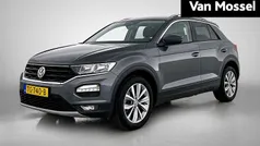 Grijs Gebruikt 2018 VW T-Roc Style SUV | € 18.900 (Eerlijke prijs)