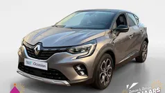 Grijs Gebruikt 2023 Renault Captur Intens SUV | € 22.940 (Eerlijke prijs)