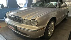 Grijs Gebruikt 2003 Jaguar XJ Executive Sedan | € 12.445 (Super prijs)