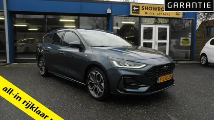 Blauw Occasion 2022 Ford Focus ST-Line Stationwagen | € 21.850 (Eerlijke prijs)