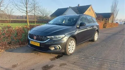 Zwart (metallic) Occasion 2017 Fiat Tipo Business Stationwagen | € 4.500 (Super prijs)