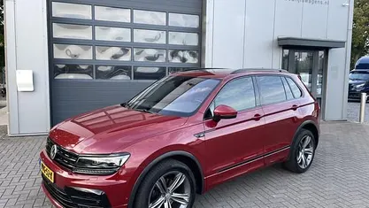 Rood Gebruikt 2018 VW Tiguan R-line SUV | € 22.950 (Eerlijke prijs)